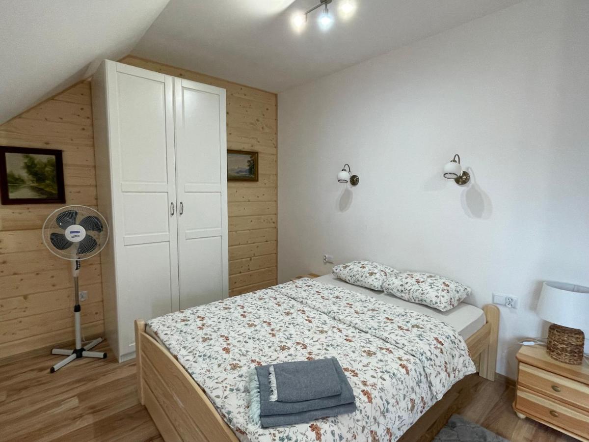 Kolejowy Smolnik Apartman Smolnik  Kültér fotó