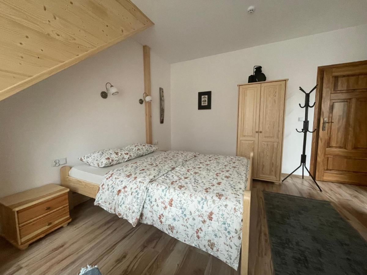Kolejowy Smolnik Apartman Smolnik  Kültér fotó