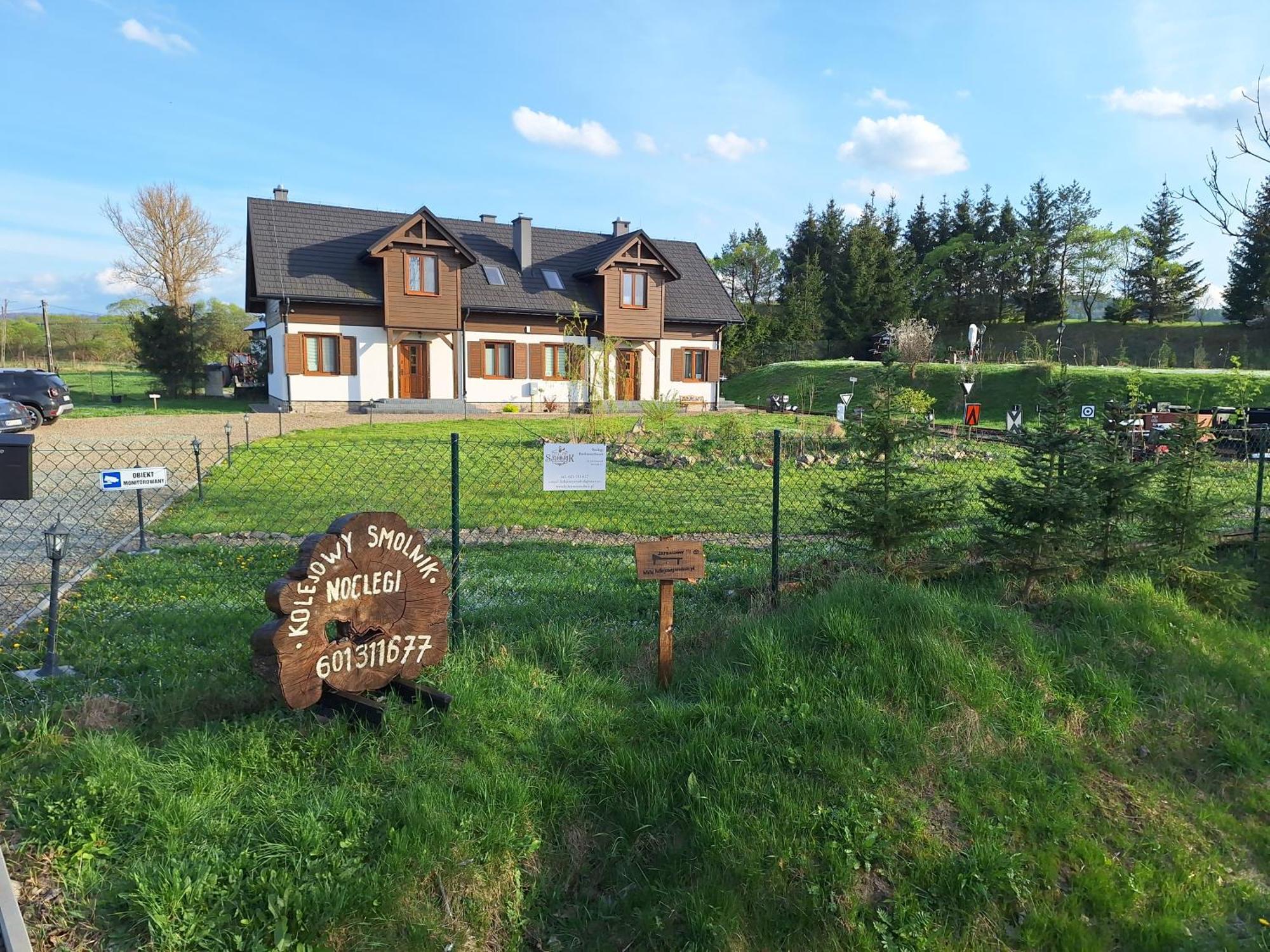 Kolejowy Smolnik Apartman Smolnik  Kültér fotó