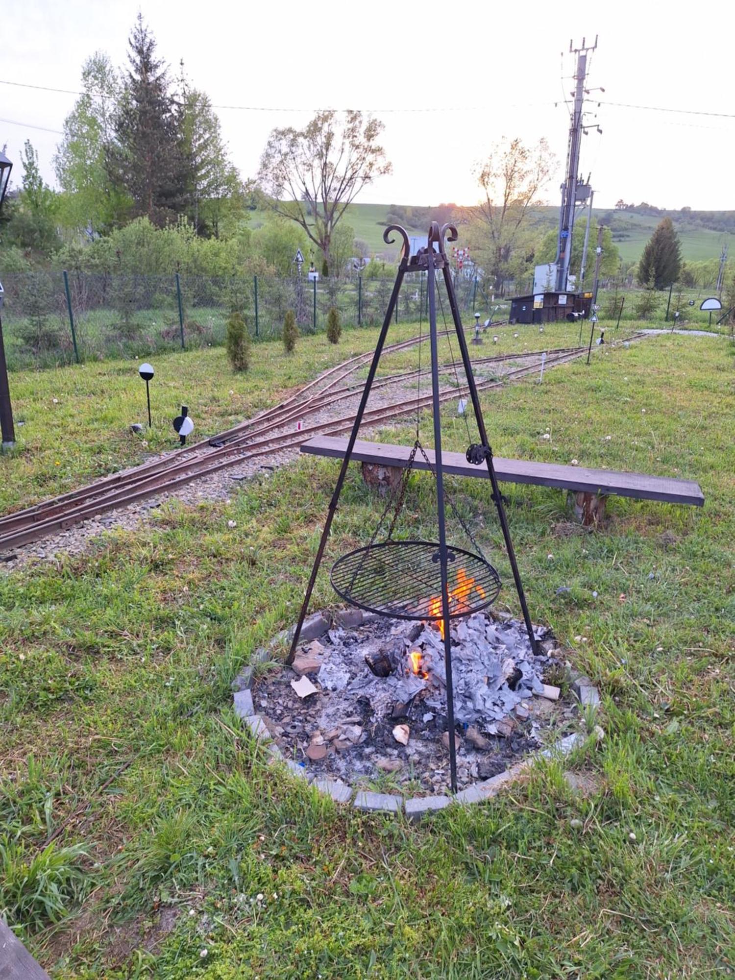 Kolejowy Smolnik Apartman Smolnik  Kültér fotó